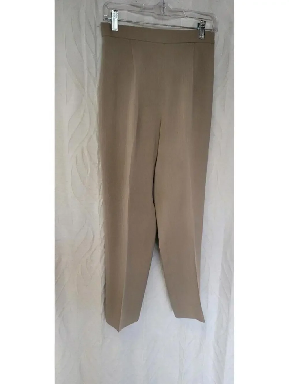 Ladies slacks - Picture 2 of 3